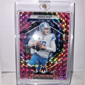 2023 Jared Goff Pink Holo Panini Prism Football Card [Pink Fluorescent] #258